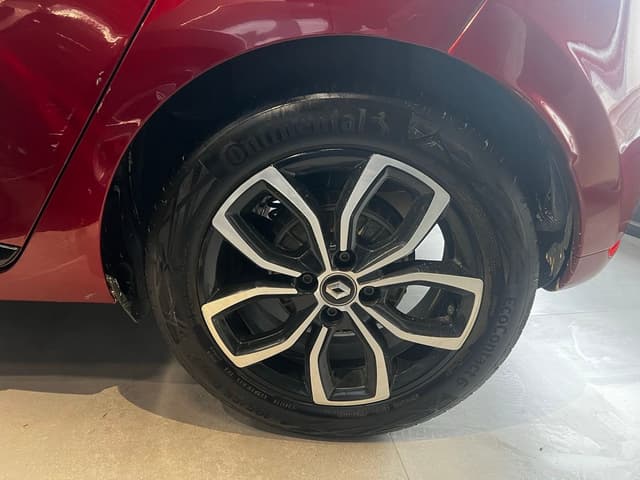 Renault Clio WHEEL_AVG