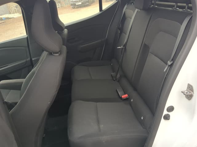 Dacia Sandero REAR_SEAT