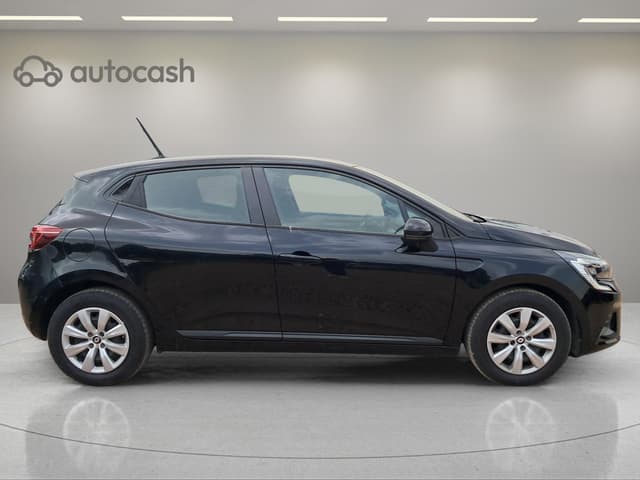 Renault Clio RIGHT
