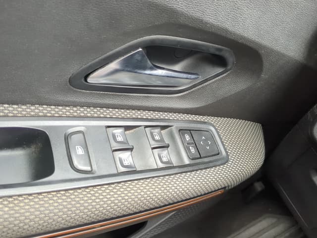 Dacia Sandero ADDITIONAL