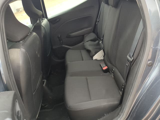 Renault Clio REAR_SEAT