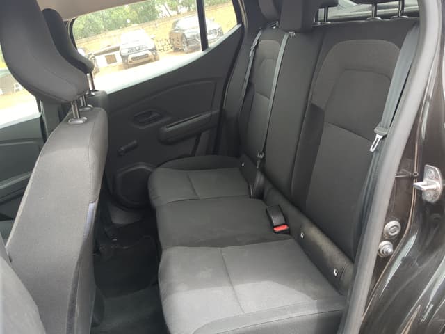Dacia Sandero REAR_SEAT