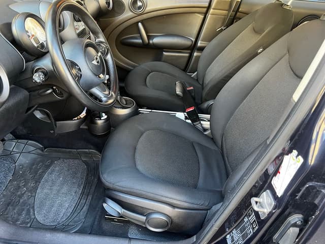 Mini Clubman FRONT_SEAT