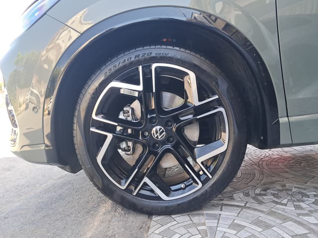 Volkswagen Tiguan WHEEL_AVG