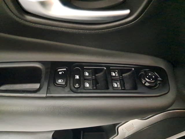 Jeep Renegade ADDITIONAL