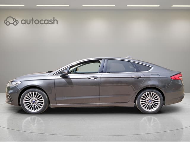 Ford Fusion LEFT