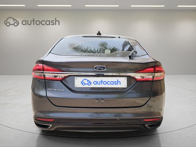 Ford Fusion REAR