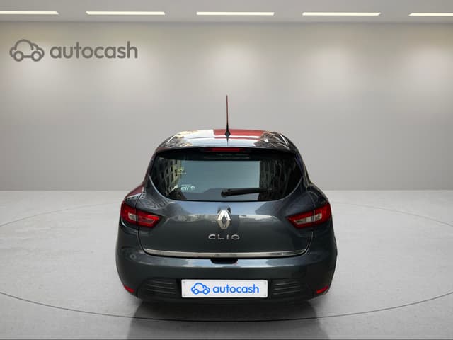 Renault Clio REAR