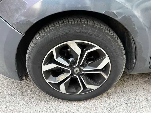 Renault Clio WHEEL_AVG