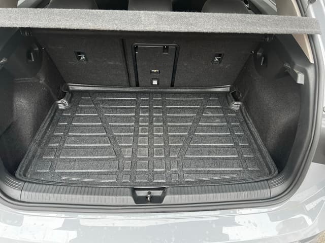Volkswagen Golf TRUNK