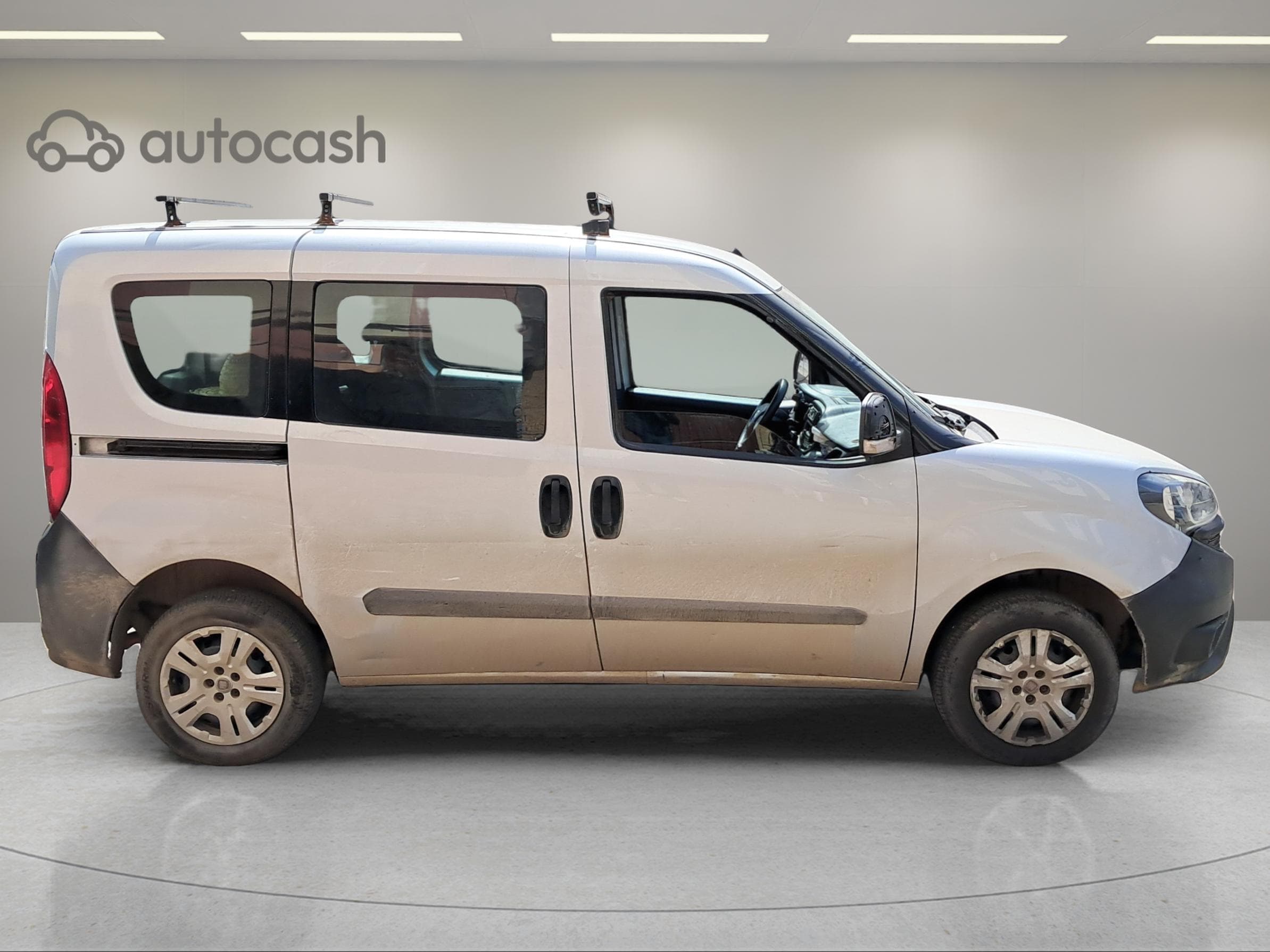 Fiat Doblo 1.3 Multijet 90 Panorama Combi