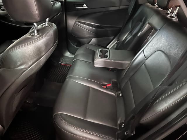 Hyundai Tucson REAR_SEAT