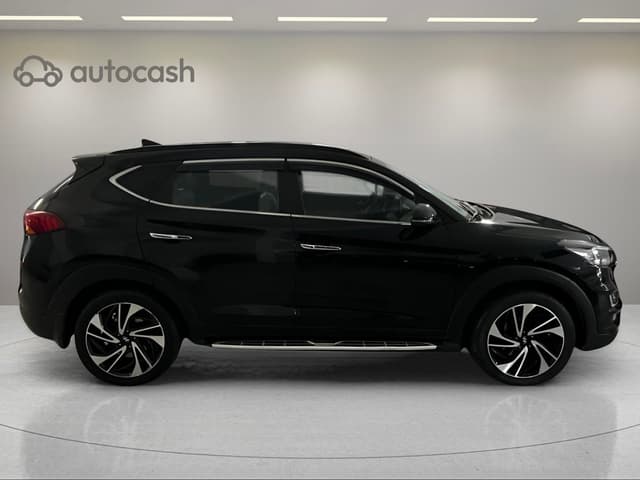 Hyundai Tucson RIGHT