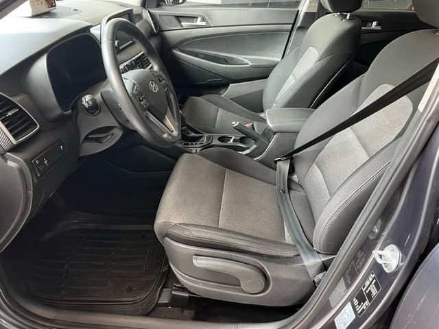 Hyundai Tucson FRONT_SEAT