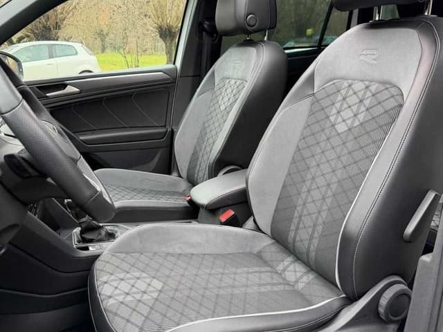 Volkswagen Tiguan FRONT_SEAT