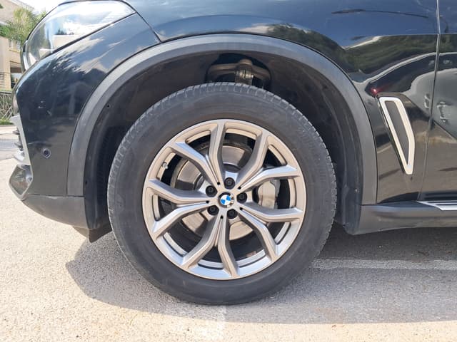 Bmw X5 WHEEL_AVG