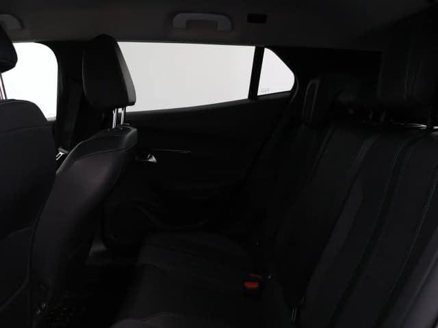 Peugeot 2008 REAR_SEAT