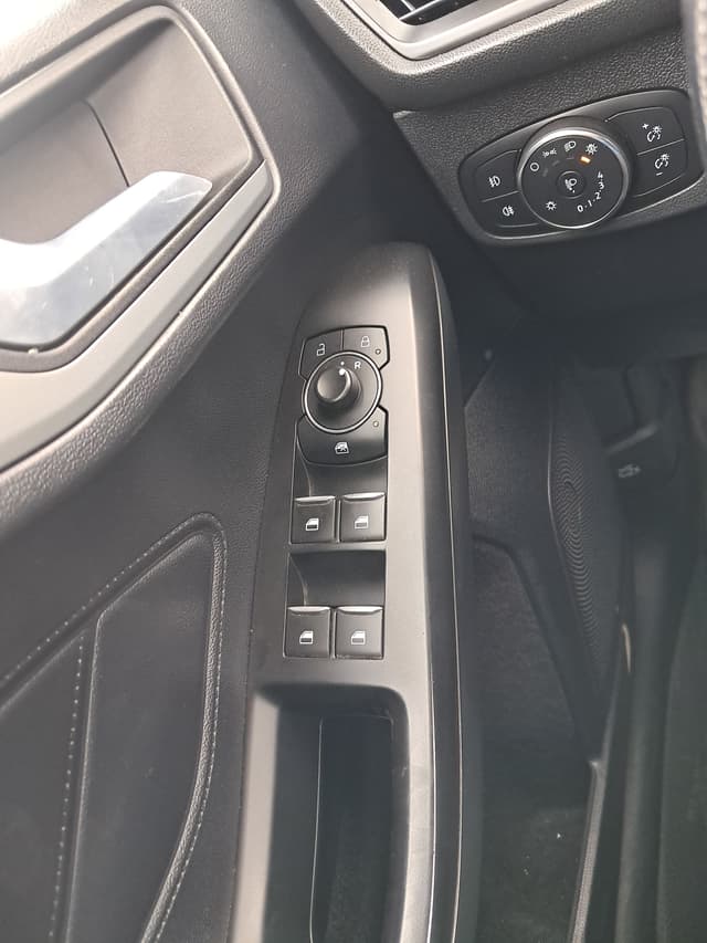 Ford Focus WHEEL_AVD