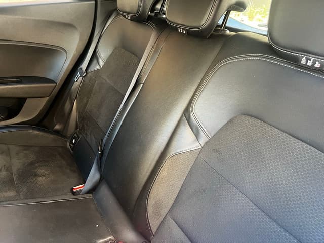 Renault Clio REAR_SEAT