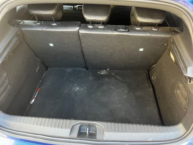 Renault Clio TRUNK