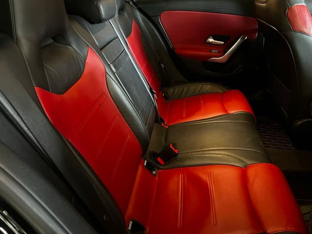Mercedes Classe A REAR_SEAT