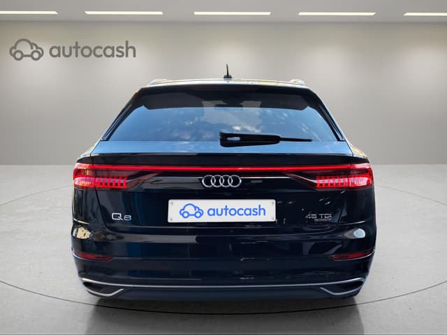 Audi Q8 REAR