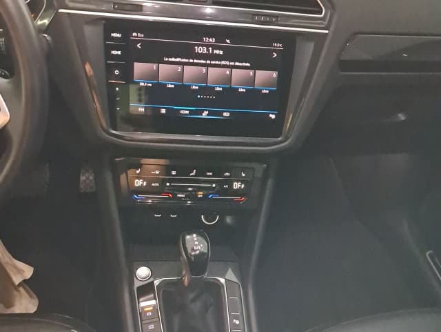 Volkswagen Tiguan LEFT