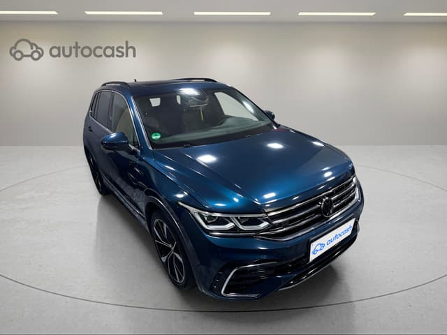 Volkswagen Tiguan RIGHT