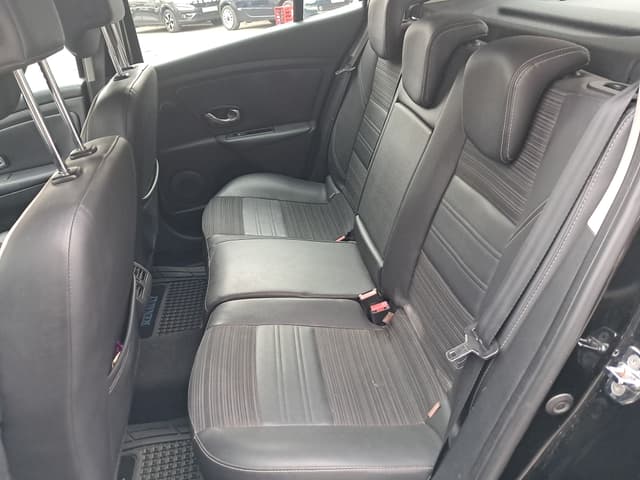 Renault Mégane REAR_SEAT
