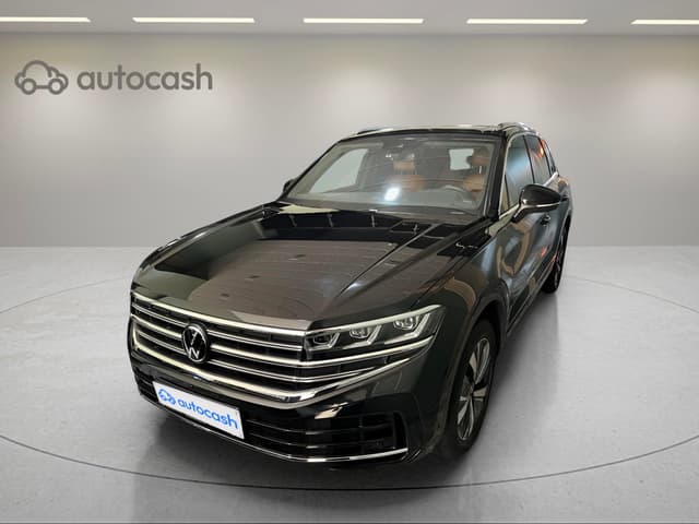 Volkswagen Touareg RIGHT