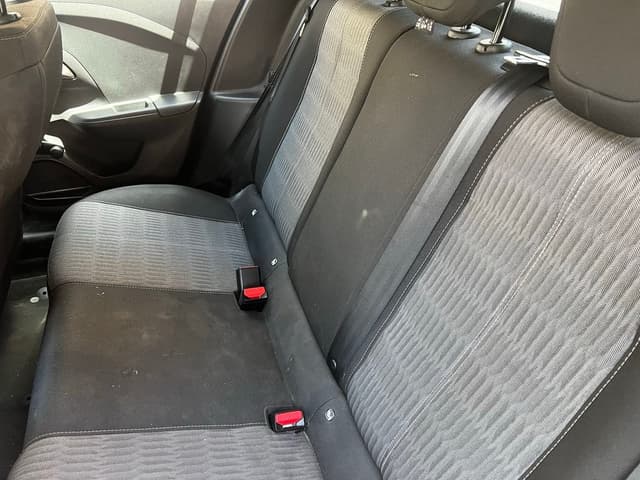 Opel Corsa REAR_SEAT