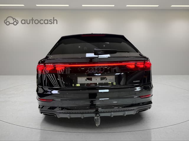 Audi Q8 REAR