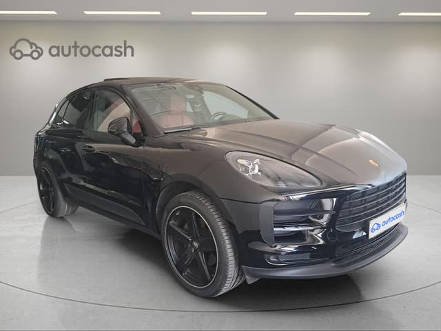 Porsche Macan RIGHT