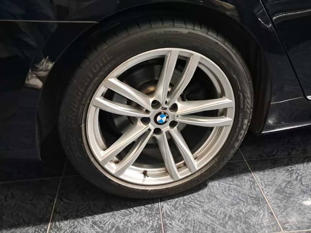 Bmw Série 7 WHEEL_AVG