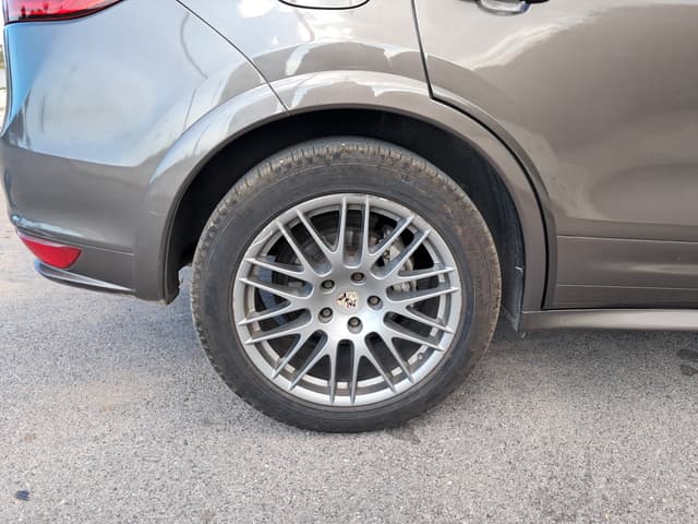 Porsche Cayenne WHEEL_ARD