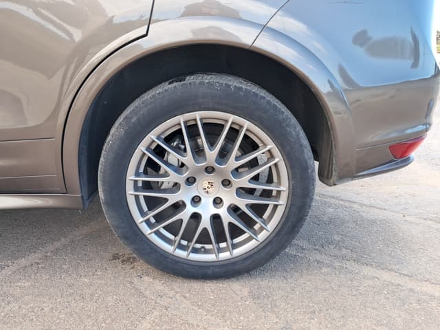 Porsche Cayenne WHEEL_ARG
