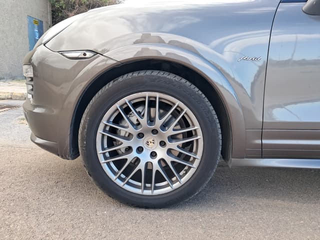 Porsche Cayenne WHEEL_AVG