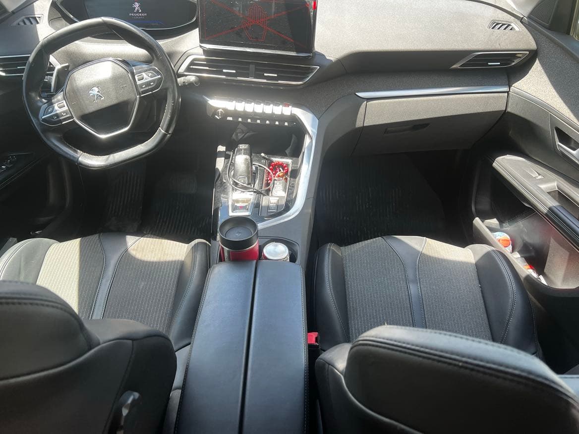 Peugeot 3008 2.0 HDi150 EAT8 Allure
