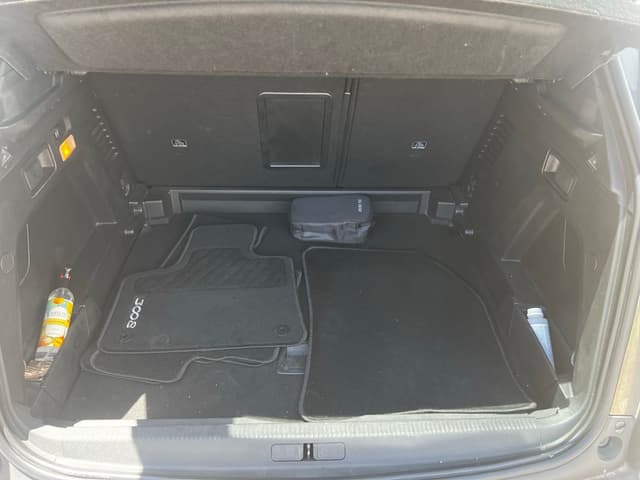 Peugeot 3008 TRUNK