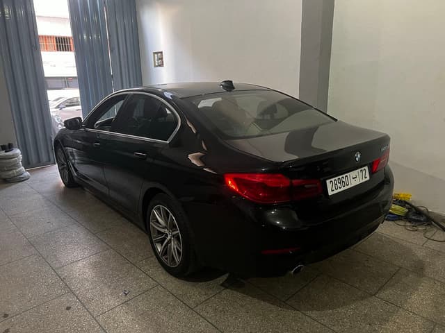 Bmw Série 5 TRUNK