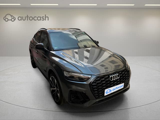 Audi Q5 Sportback RIGHT