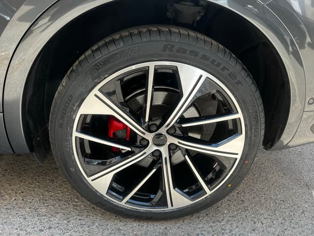 Audi Q5 Sportback WHEEL_AVG