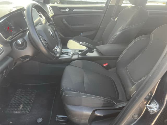 Renault Mégane FRONT_SEAT