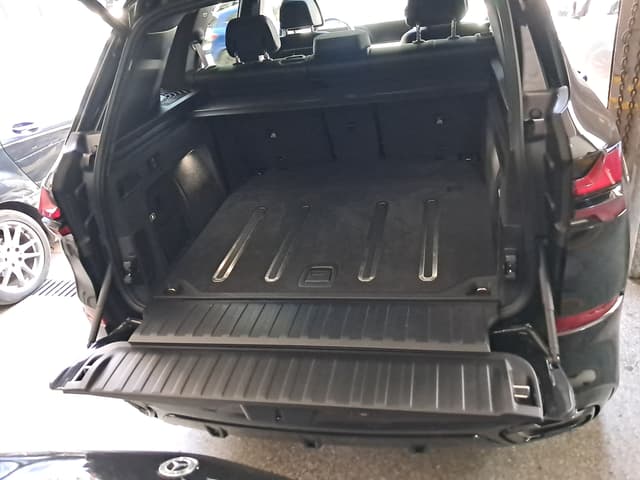 Bmw X5 TRUNK