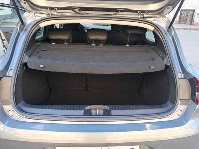 Renault Clio TRUNK