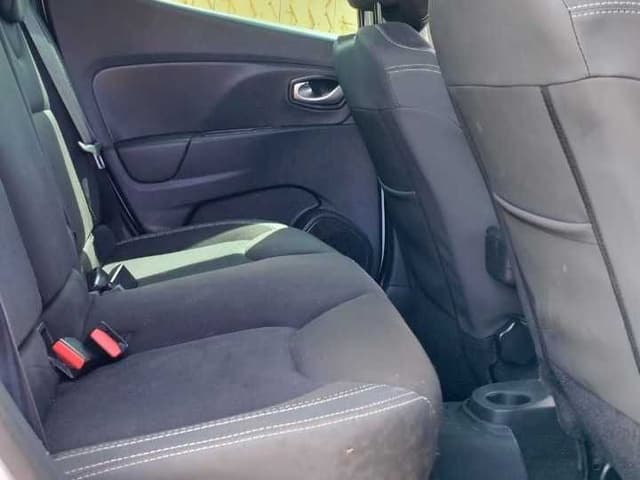 Renault Clio REAR_SEAT