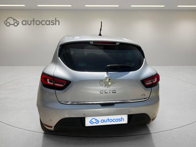 Renault Clio REAR