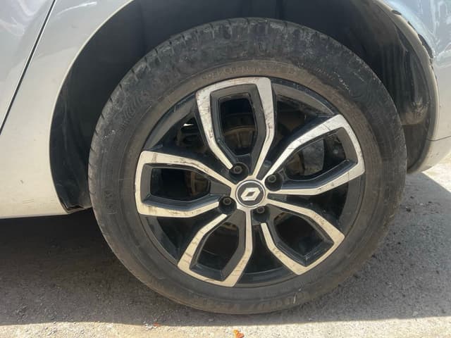 Renault Clio WHEEL_ARD