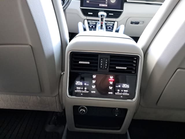 Porsche Cayenne Coupé WHEEL_ARG