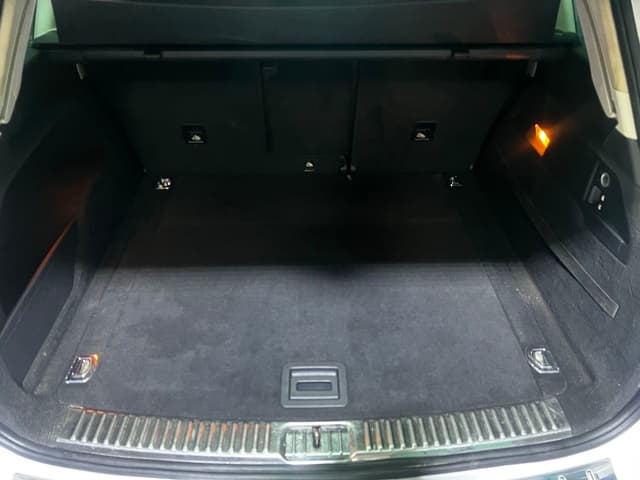 Volkswagen Touareg TRUNK